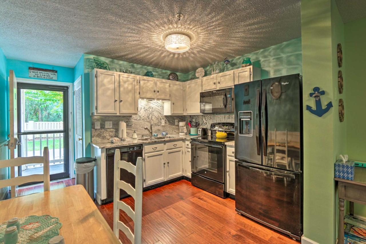 Colorful Hilton Head Condo With Beach And Pool Access! Pulau Hilton Head Luaran gambar