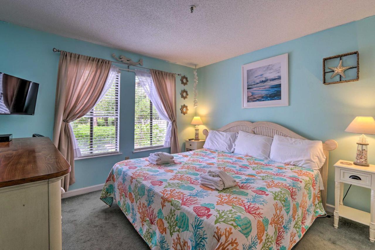 Colorful Hilton Head Condo With Beach And Pool Access! Pulau Hilton Head Luaran gambar